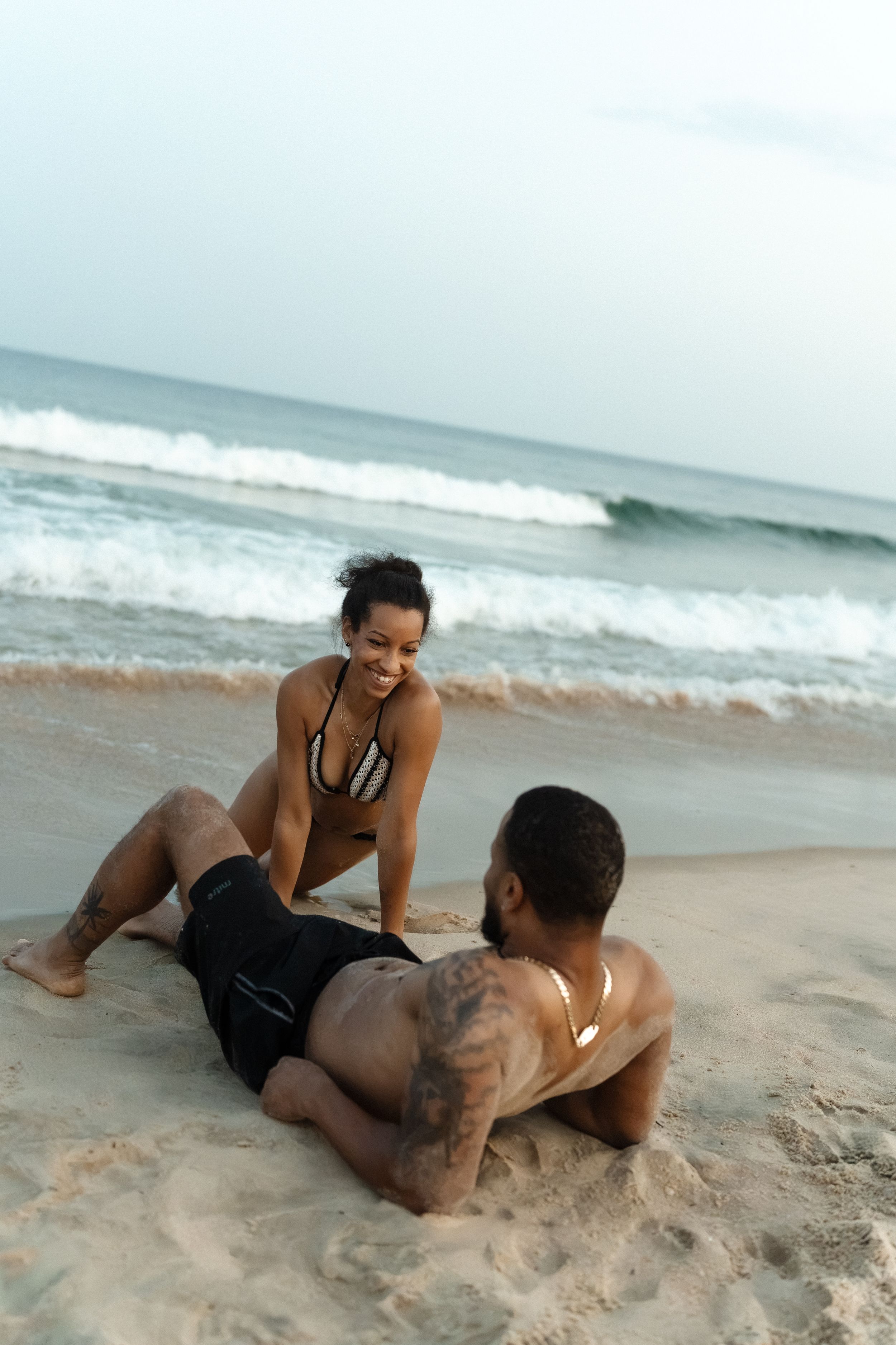 couples photographer on the beach at watch hill rhode island