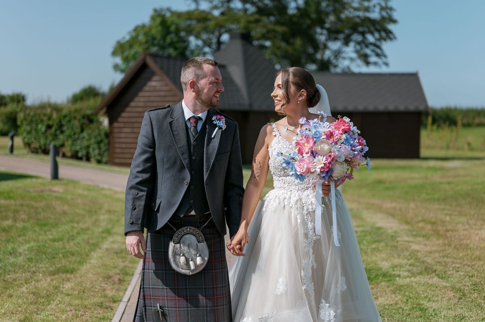 Central Scotland Wedding Photographer 
Scottish Wedding Photographer
Falkirk Wedding Photographer
Bowfield Hotel