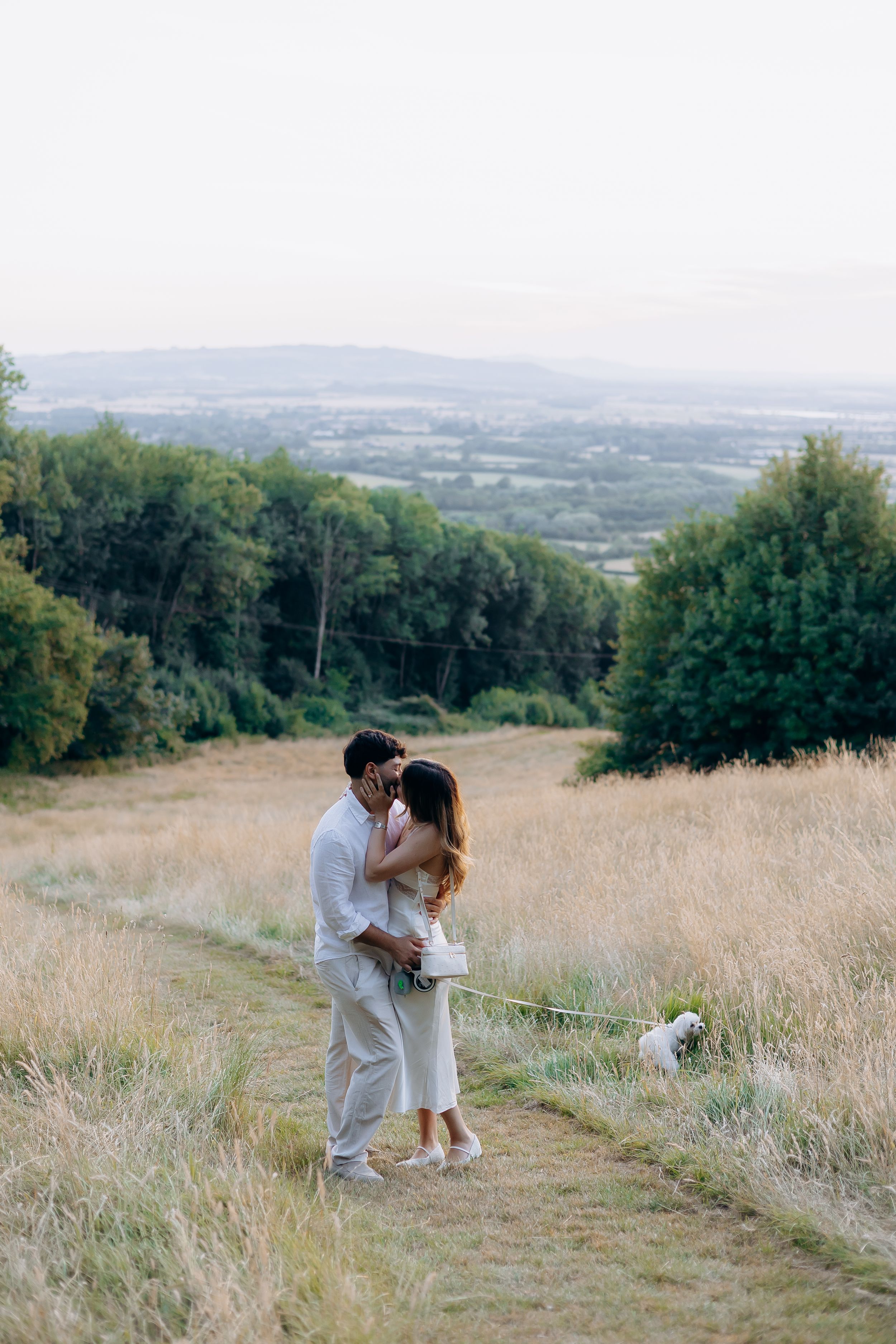 Relaxed engagement photography in the Cotswolds.
