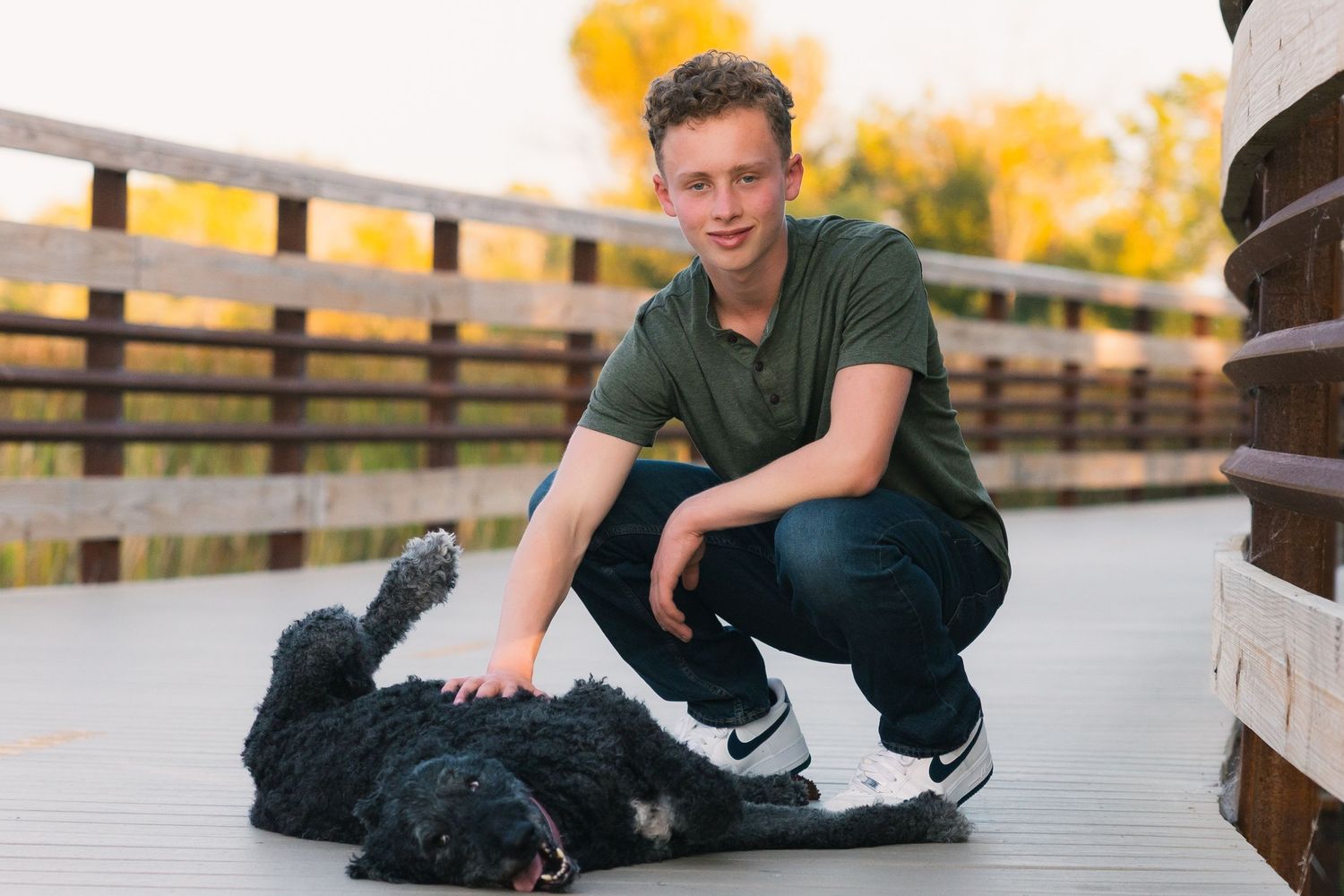 prepare for high school senior photoshoot tips and tricks madison wisconsin yearbook photos getting ready advice having fun playing with dog