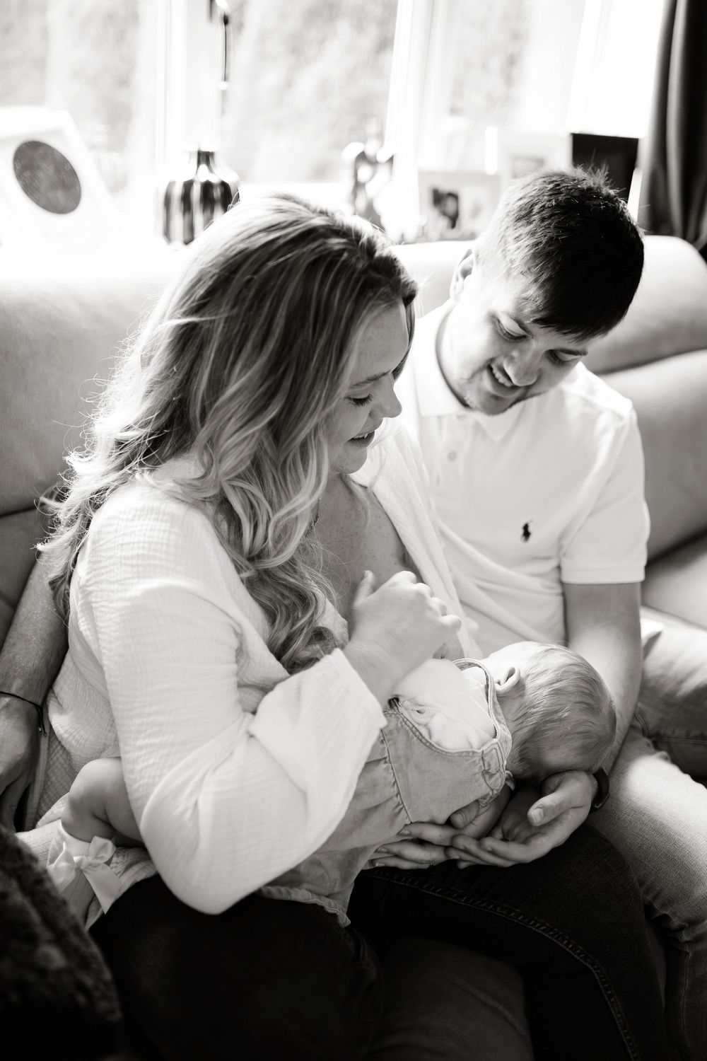 breastfeeding portrait by little wonderland photography widnes cheshire