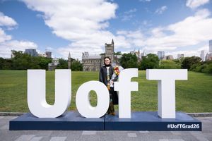 Graduation Portrait Photo
UofT