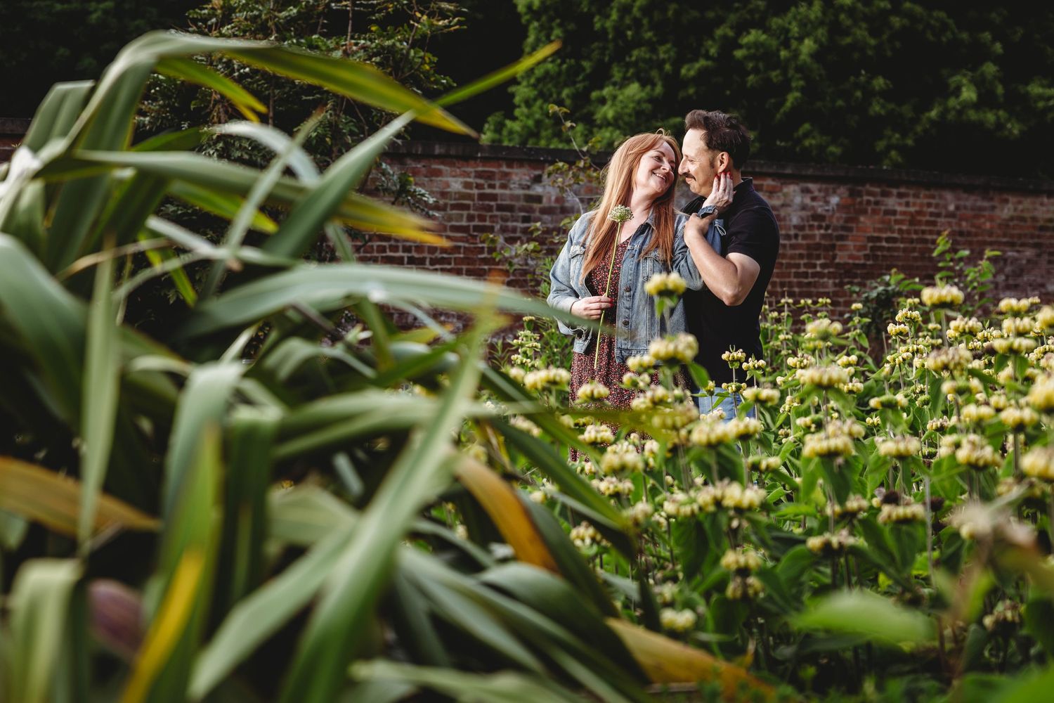 Relaxed pre-wedding shoot at Bramcote Hills Park in Nottingham