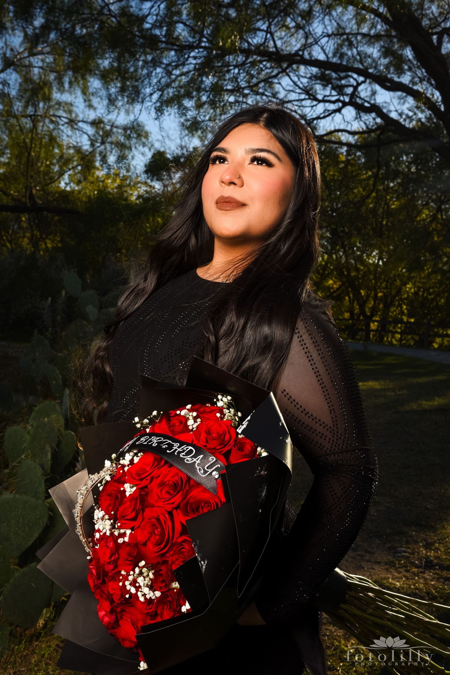 Grand Prairie quinceañera portrait session featuring Rancho de las 4 Riatas horse photography by Fotolilly Photography in North Texas