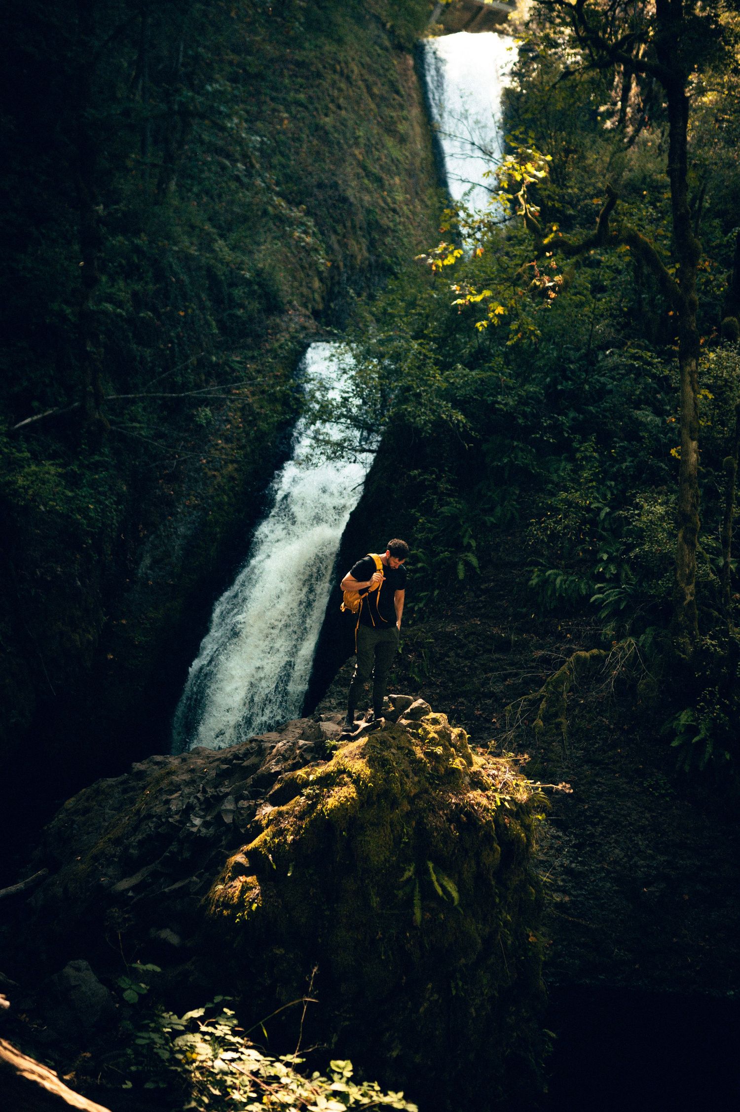 20 best things to do along the Oregon coast. Bridal Veil Falls Oregon. Oregon Coast Destination and travel photography by Carl James