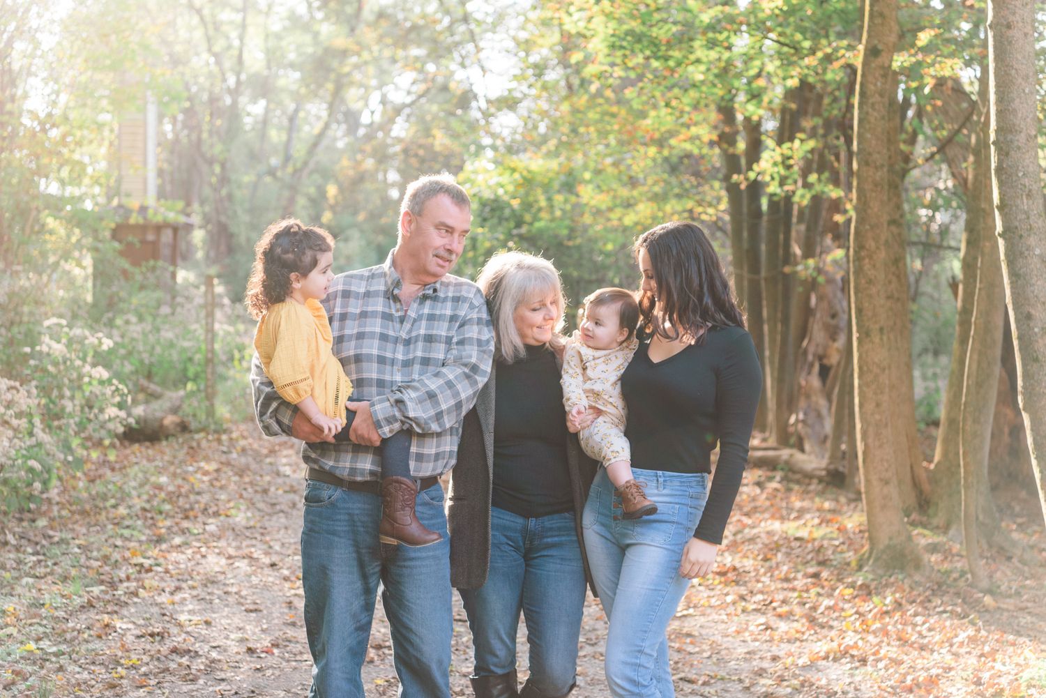 Fall family photos among colorful foliage in Pittsburgh, PA