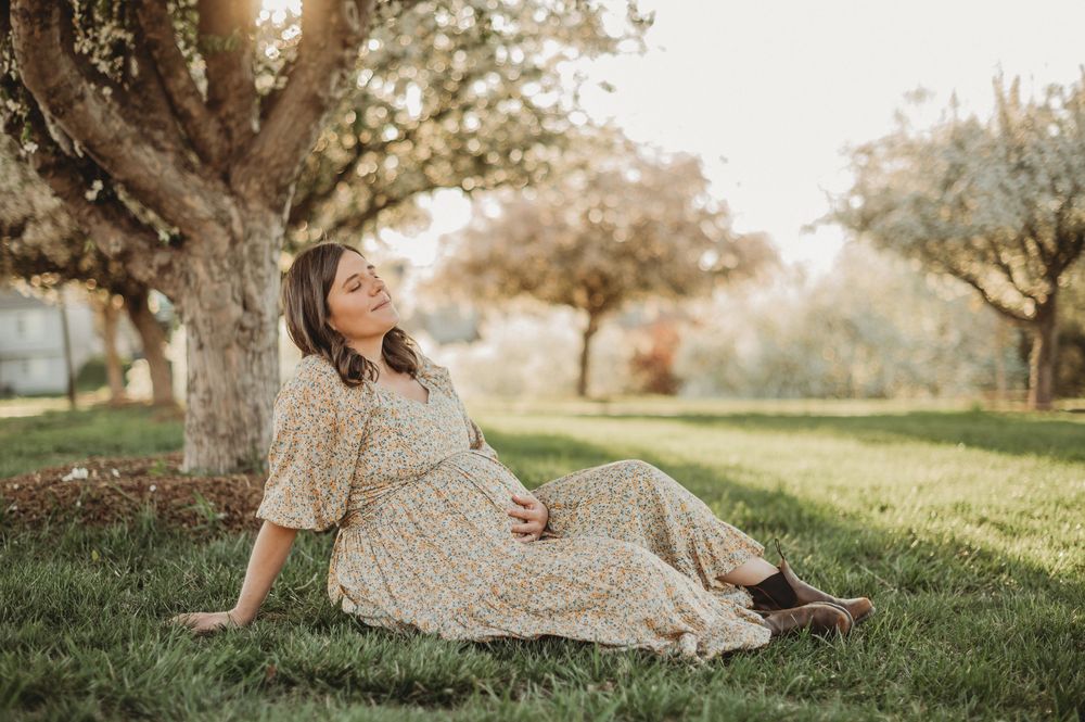 Omaha maternity photographer