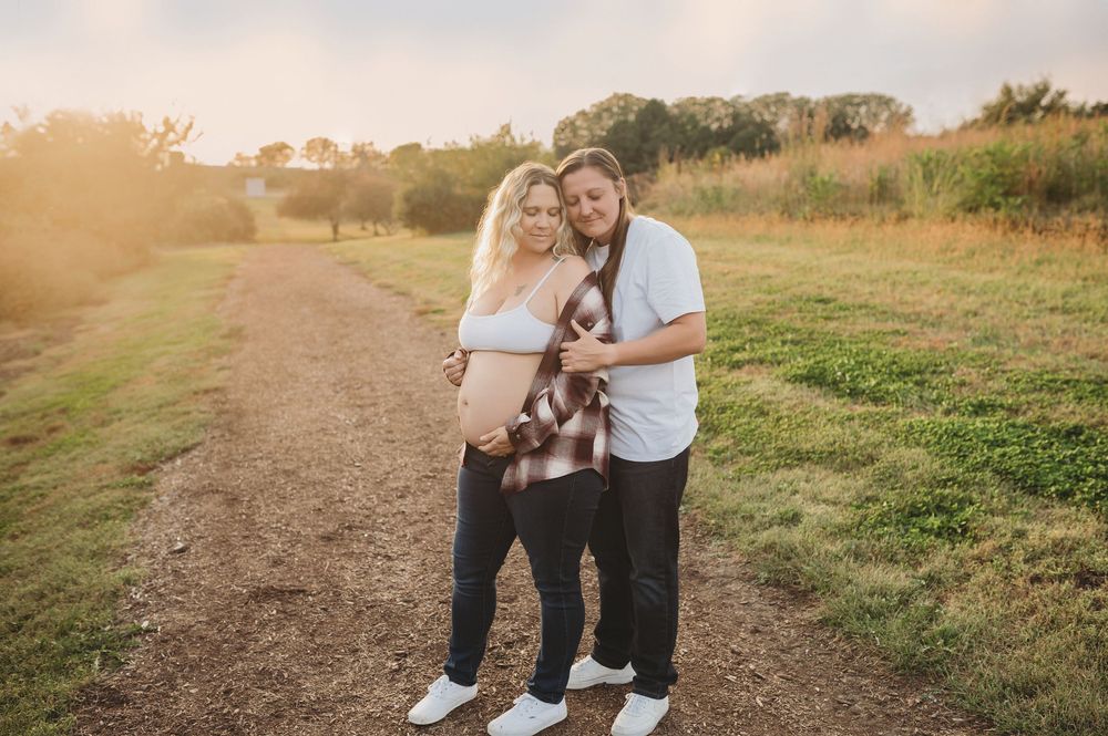 Omaha maternity photographer