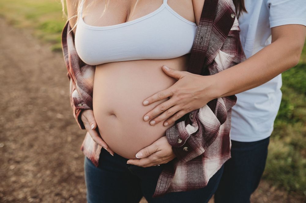 Omaha maternity photographer
