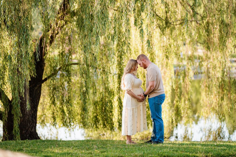 Hershey and Lancaster Pa Maternity Photographer.