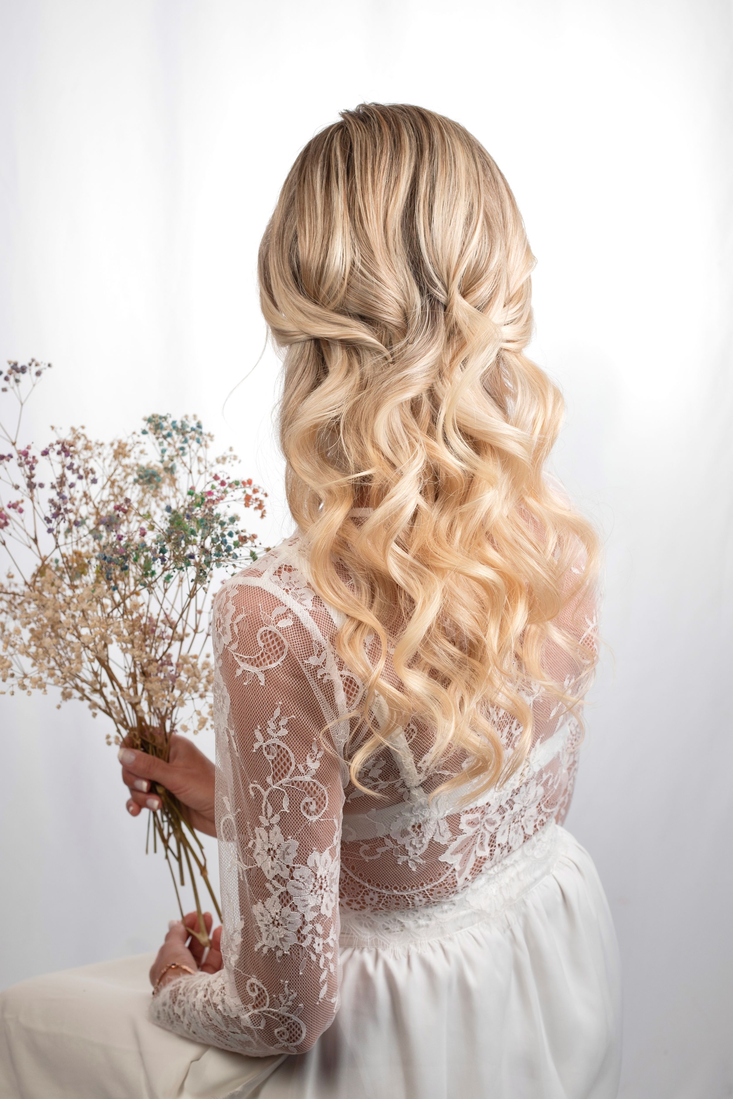 halfuphalfdown_weddinghair #weddinghairstyles #halfuphair