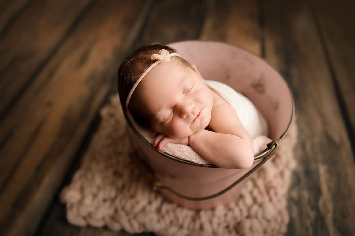 Fairbanks Alaska newborn and baby photographer, lifestyle newborn photography
