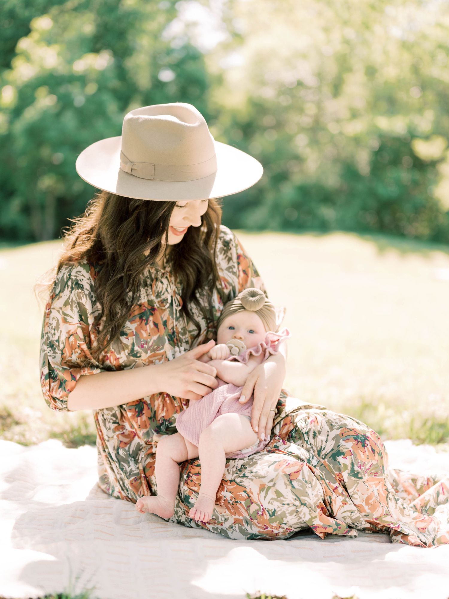 Mom + Daughter - Dallas, TX outdoor session