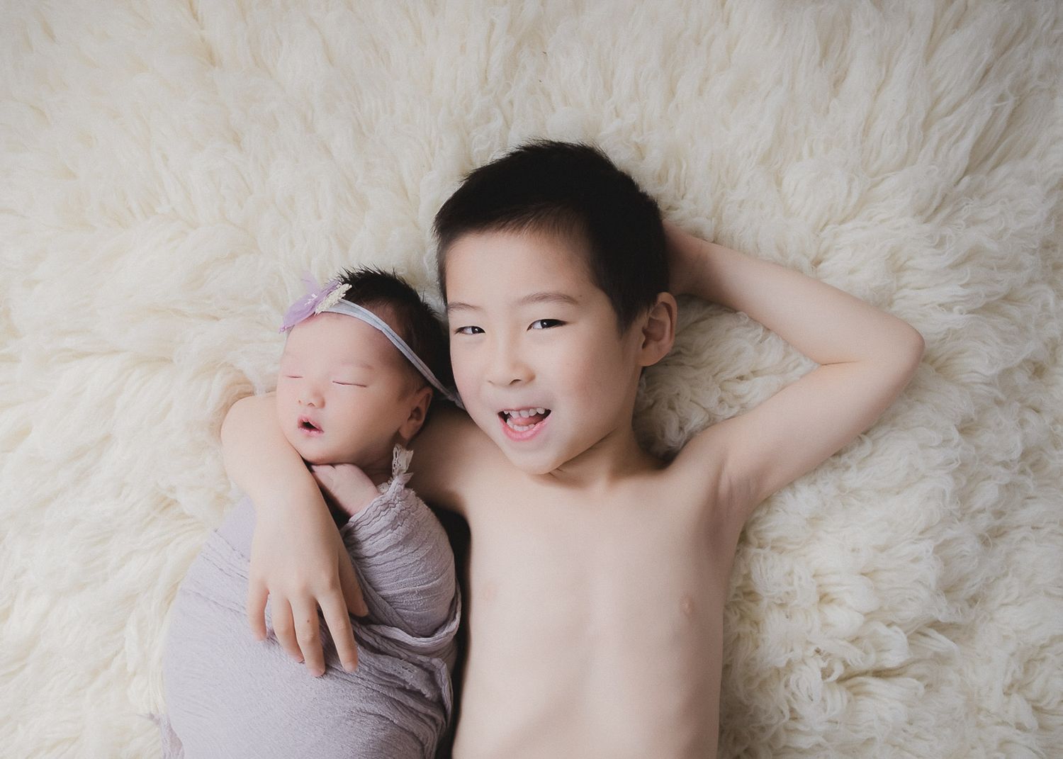 Manchester Cheshire maternity baby children family photo session Cozimoment portraits studio