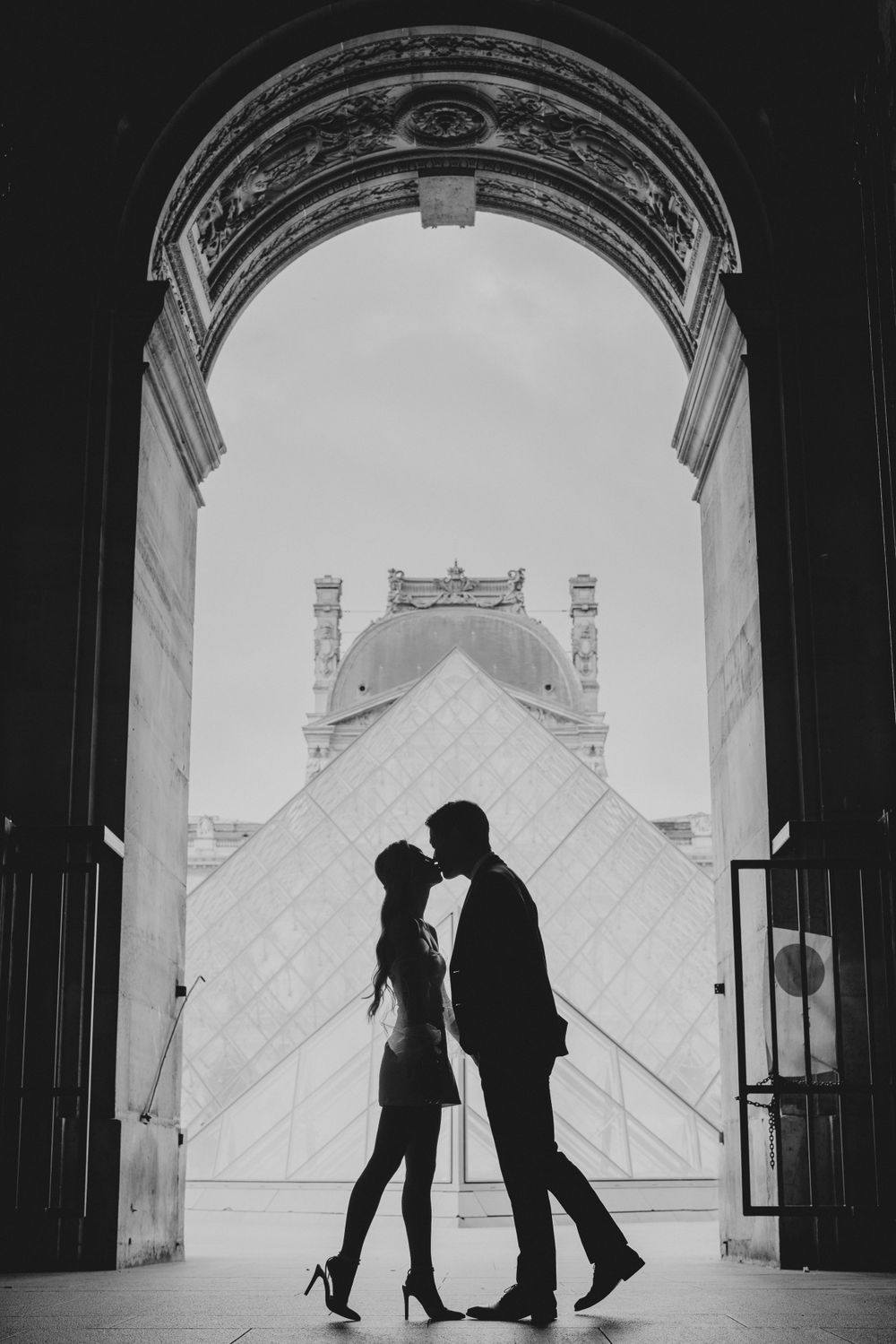 BACH Photography
Bride and Groom
Engagement
Paris
France
Europe
Louvre
Couple Session
Photoshoot