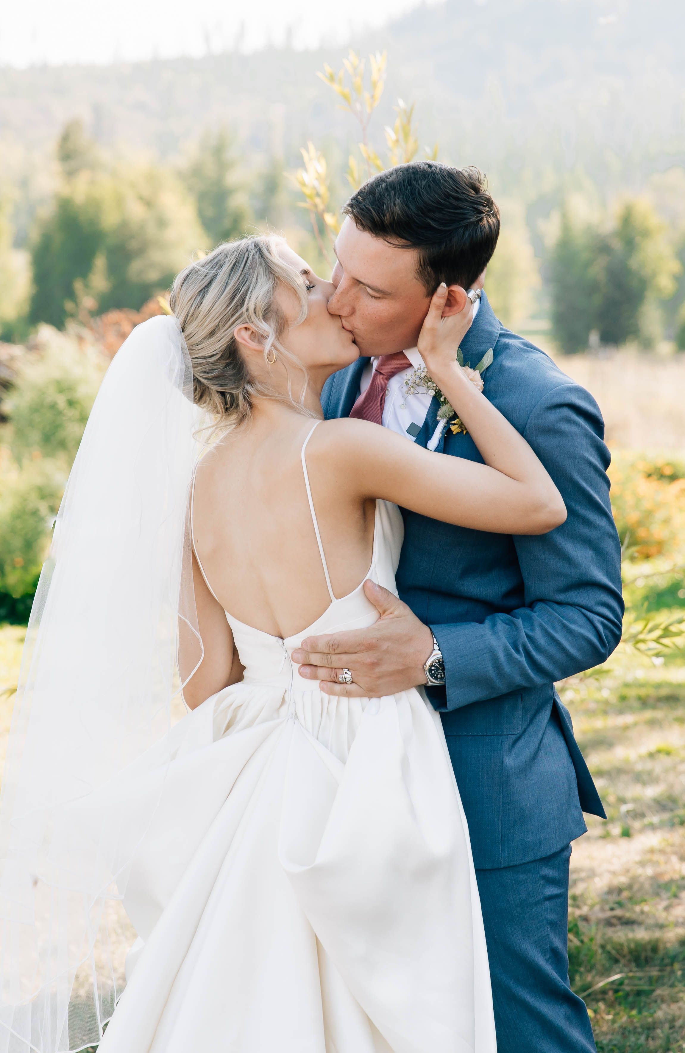 Discover the artistry of Arrows Photography, renowned as Vancouver, WA's best photographer.