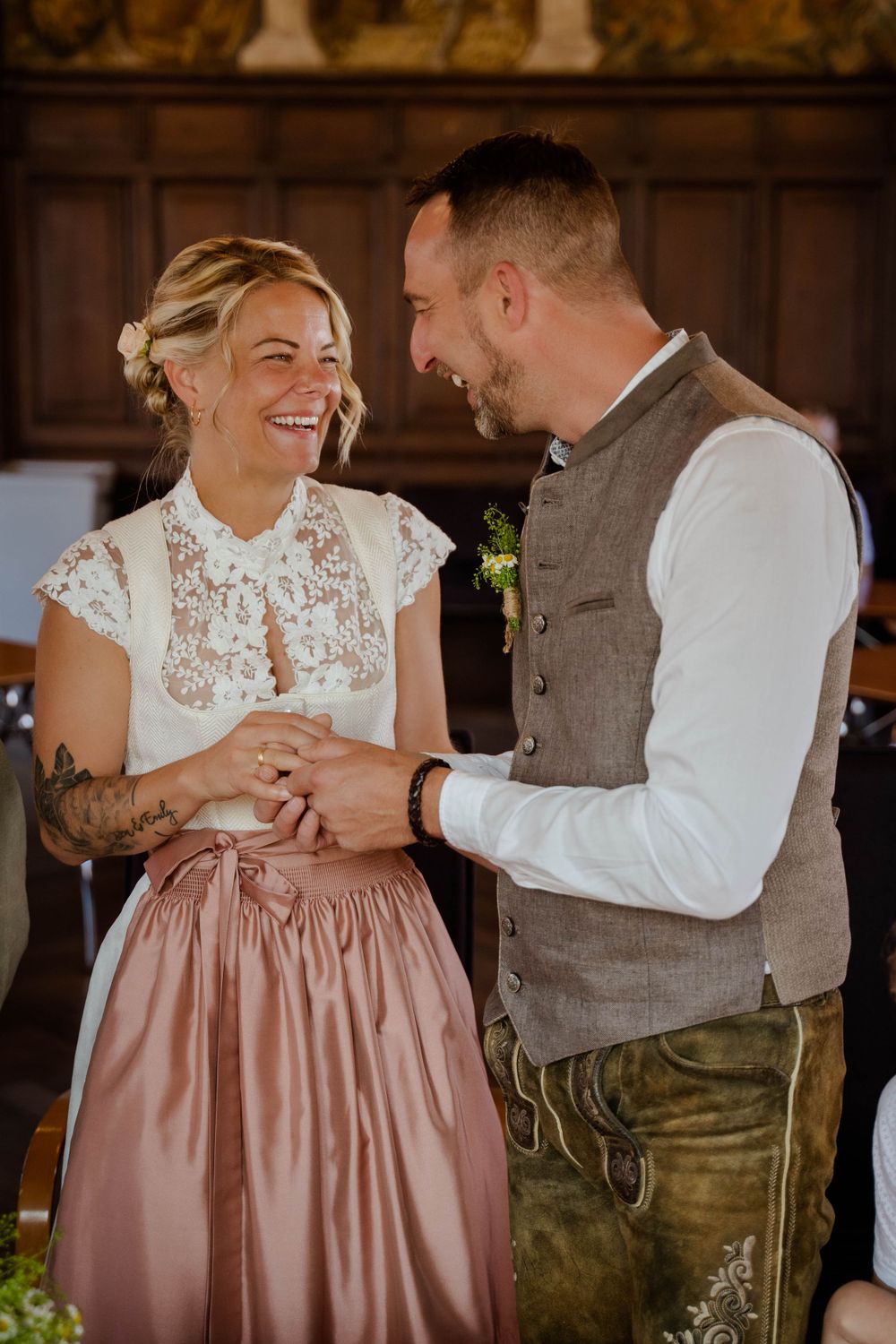 Reportage Hochzeitsfotograf Berlin Hochzeitsfotograf für standesamtliche Trauung  Günstiger Fotoshooting Wedding