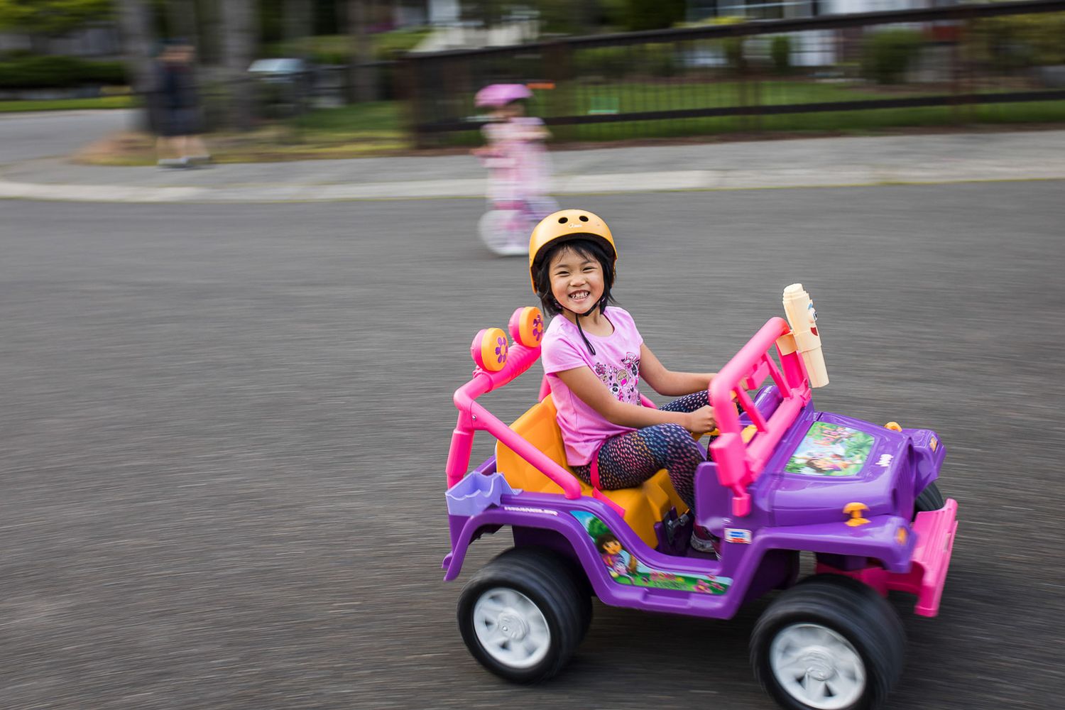 My daughter driving her own jeep that can move