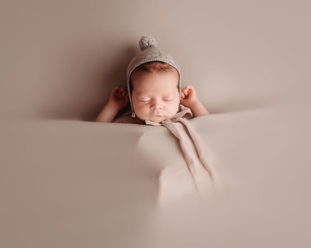 Chillicothe Ohio Newborn photography studio session