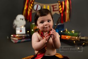 Harry Potter cake smash