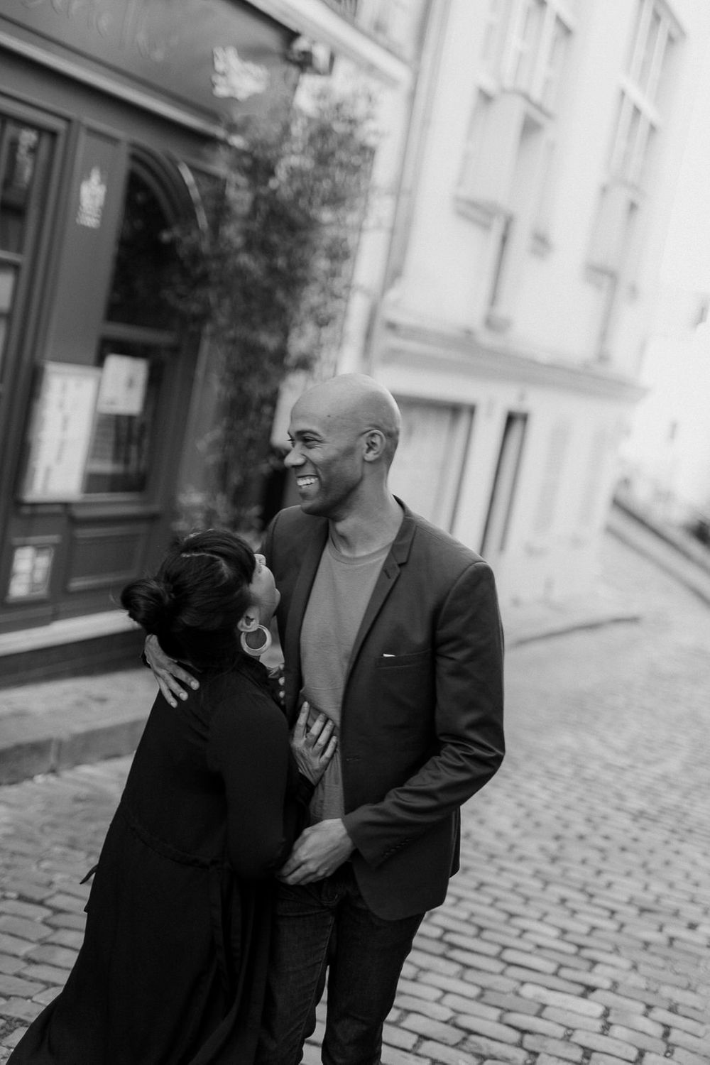 Paris engagement photo shoot