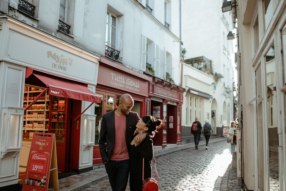 Paris engagement photo shoot