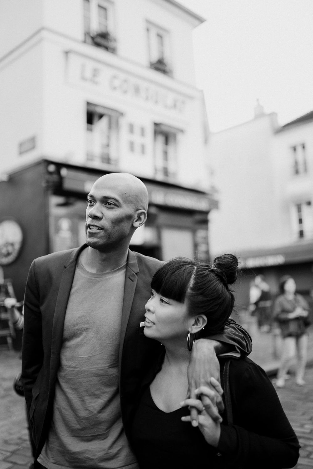 Paris engagement photo shoot