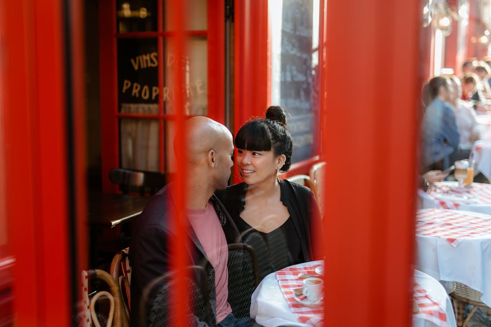 Montmartre engagement photo shoot