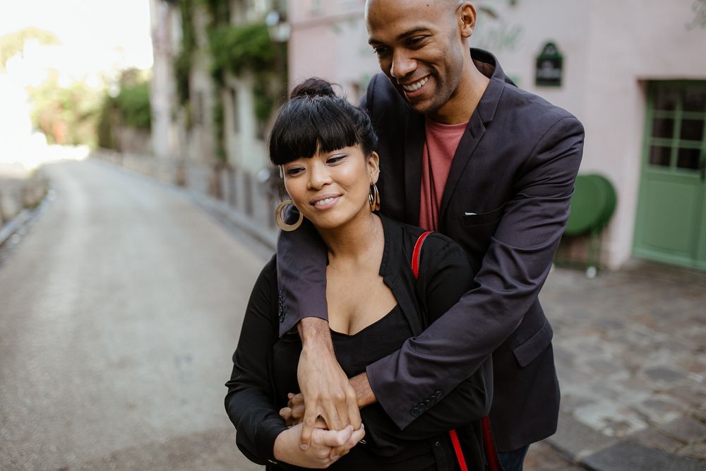 Paris engagement photo shoot