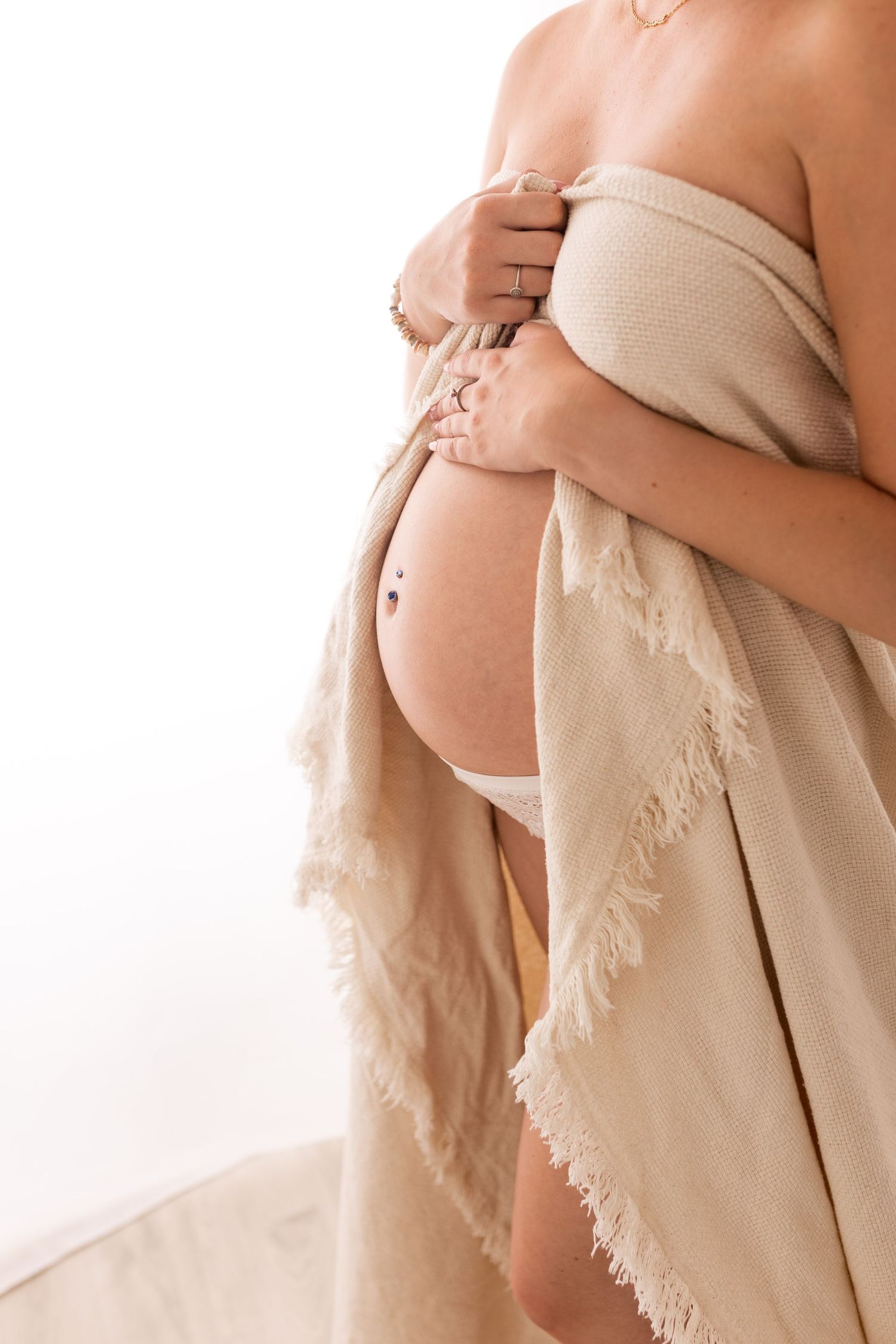 newborn baby maternity first birthday cakesmash photoshoot Dorset family photographer