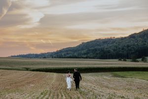Sunset wedding photos at wedding in Blomidon, Annapolis Valley, Nova Scotia Canada