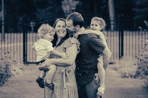 Family Photo session; Hartwood acres Mansion Photo session
