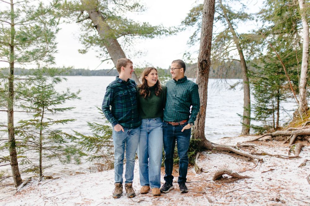 FAMILY PHOTOGRAPHY LAKE PLACID NEW YORK ADIRONDACK MOUNTAINS UPSTATE