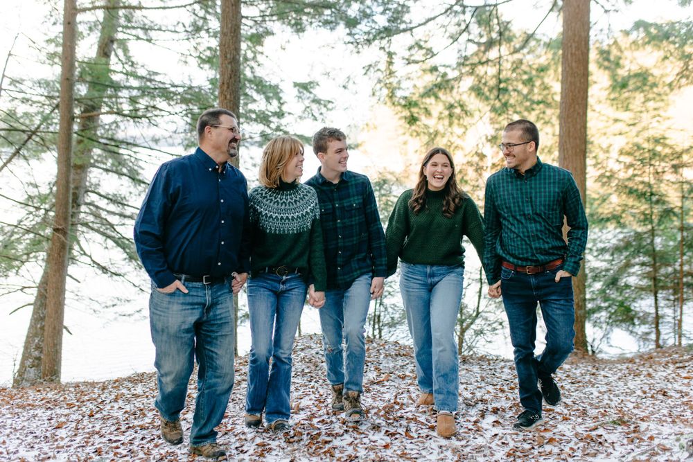FAMILY PHOTOGRAPHY LAKE PLACID NEW YORK ADIRONDACK MOUNTAINS UPSTATE