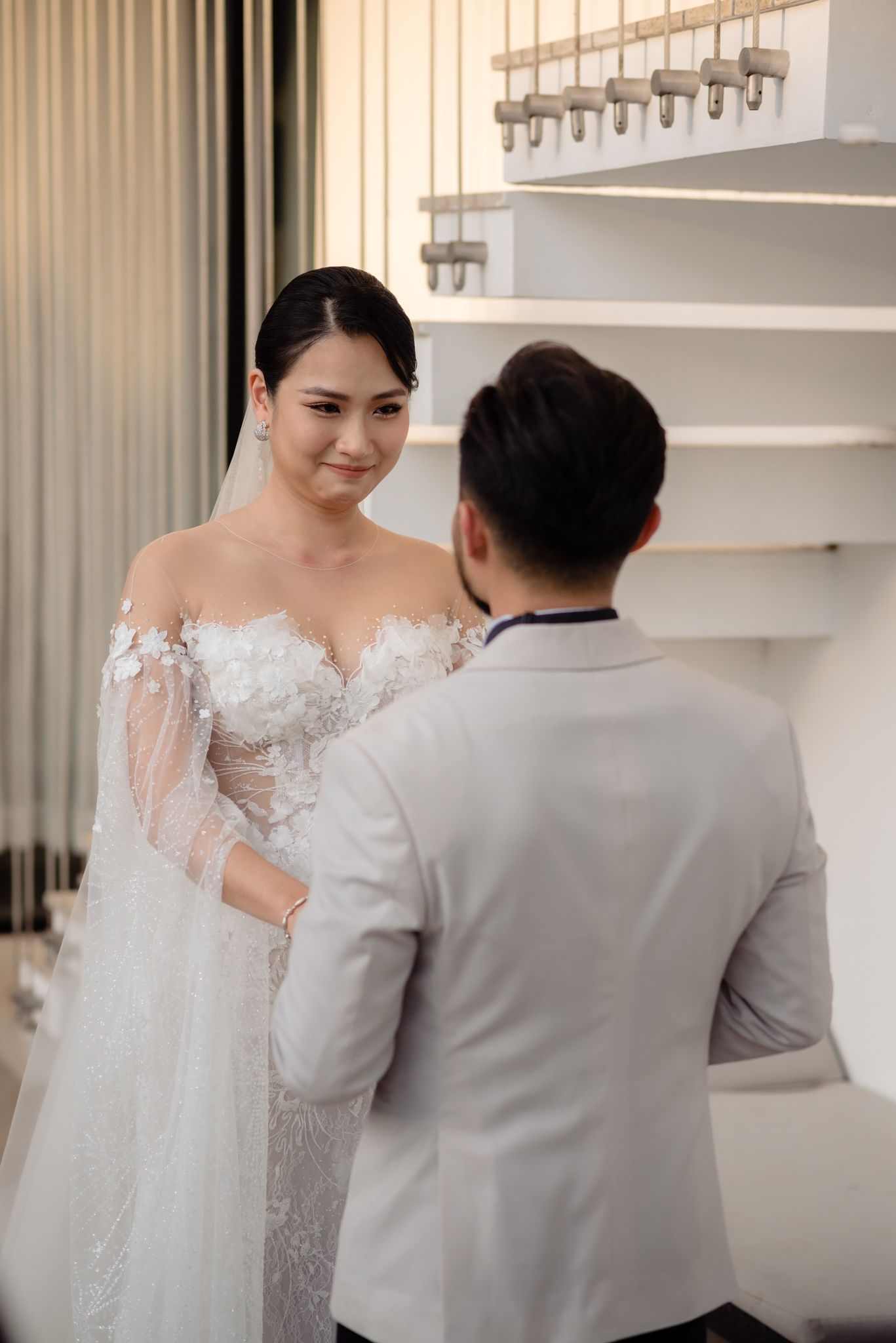 Emotional cinematic photography by Che Hoang Huy for Symphony by H Studio weddings.