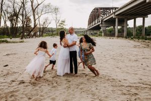 Outdoor Family session 
Omaha, NE