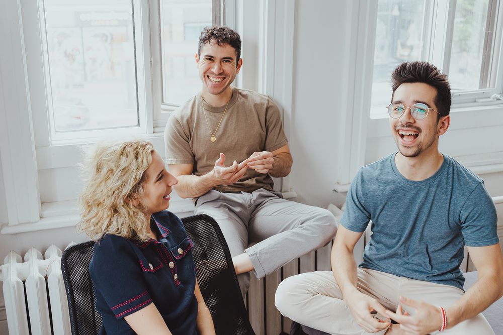 Séance photo entre amis à Montréal Plateau-Mont-Royal