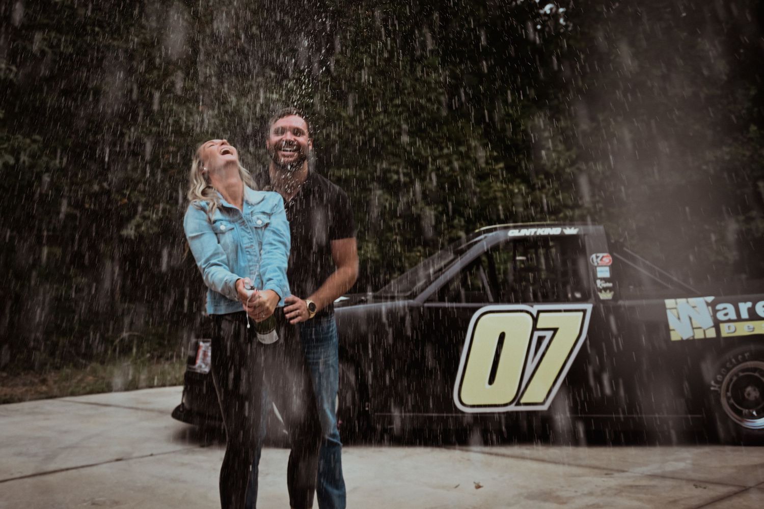Oak Photography Couples Photoshoot in Thomasville, North Carolina