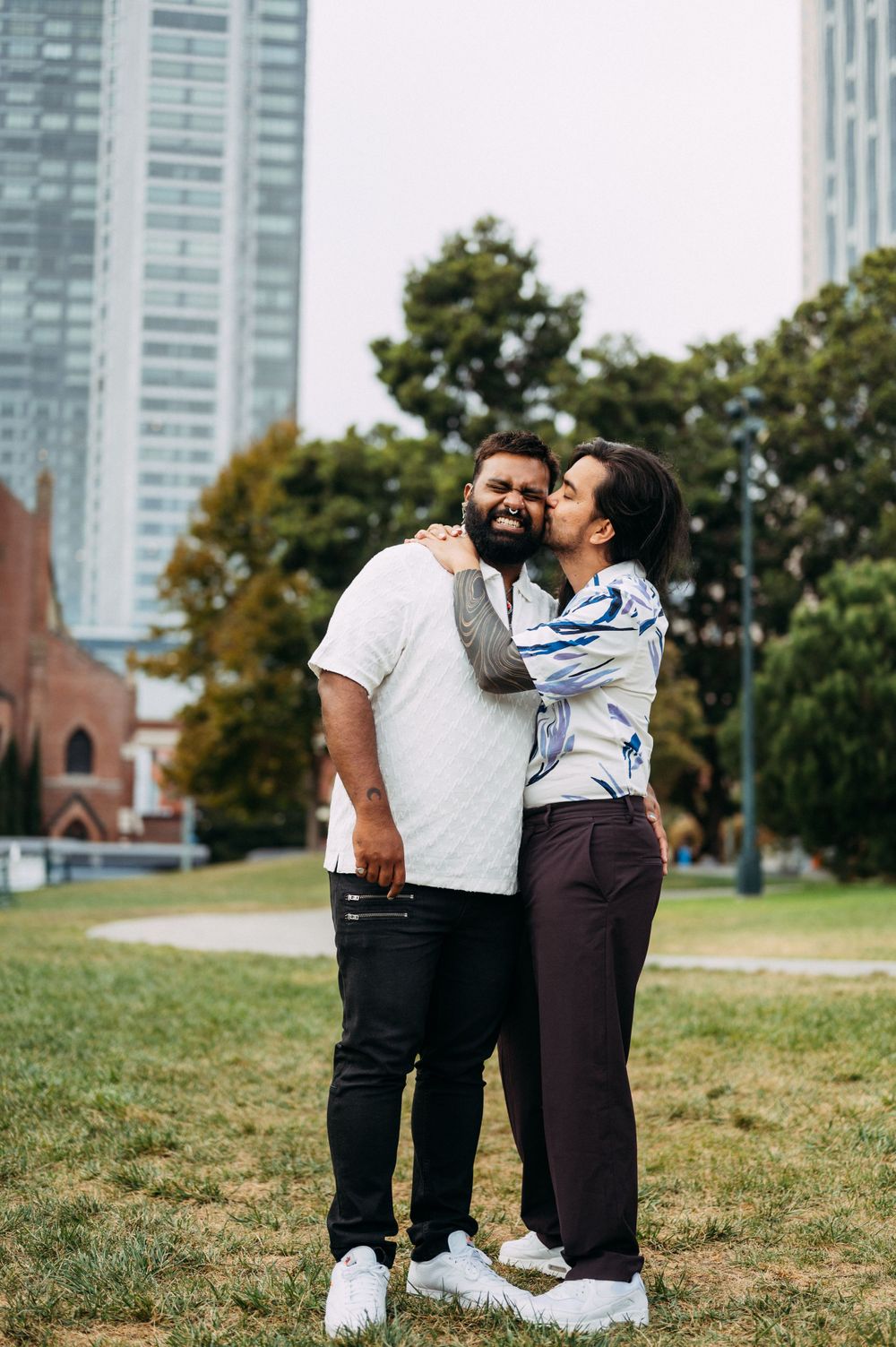 San Francisco skyline engagement portraits.