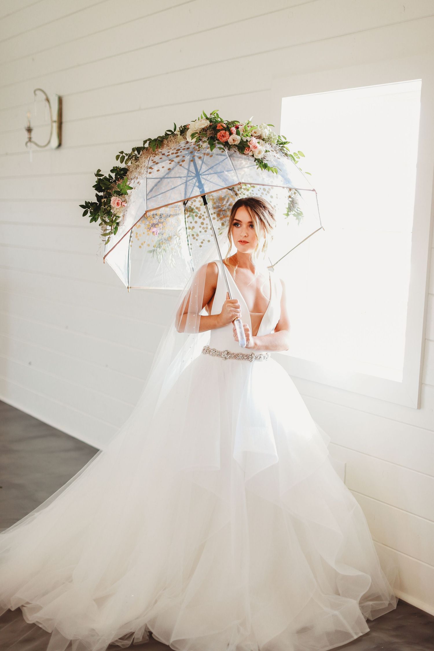 Wedding, bride, floral, umbrella, Oklahoma