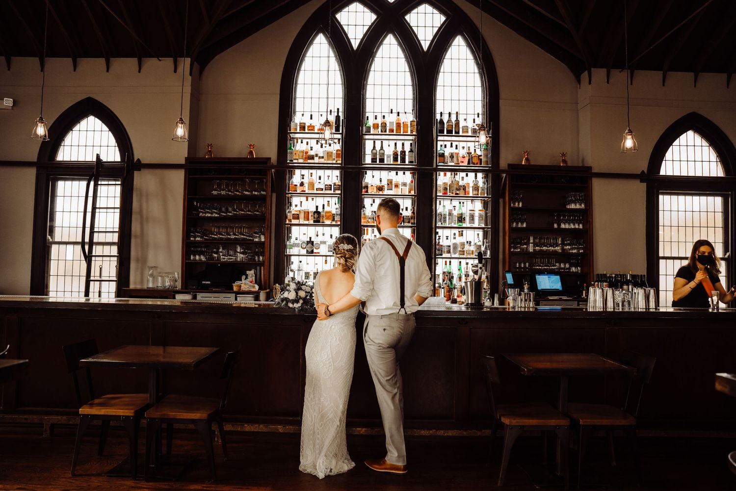Vessel NOLA, bar, New Orleans, intimate ceremony, historic venue, details, couples portraits