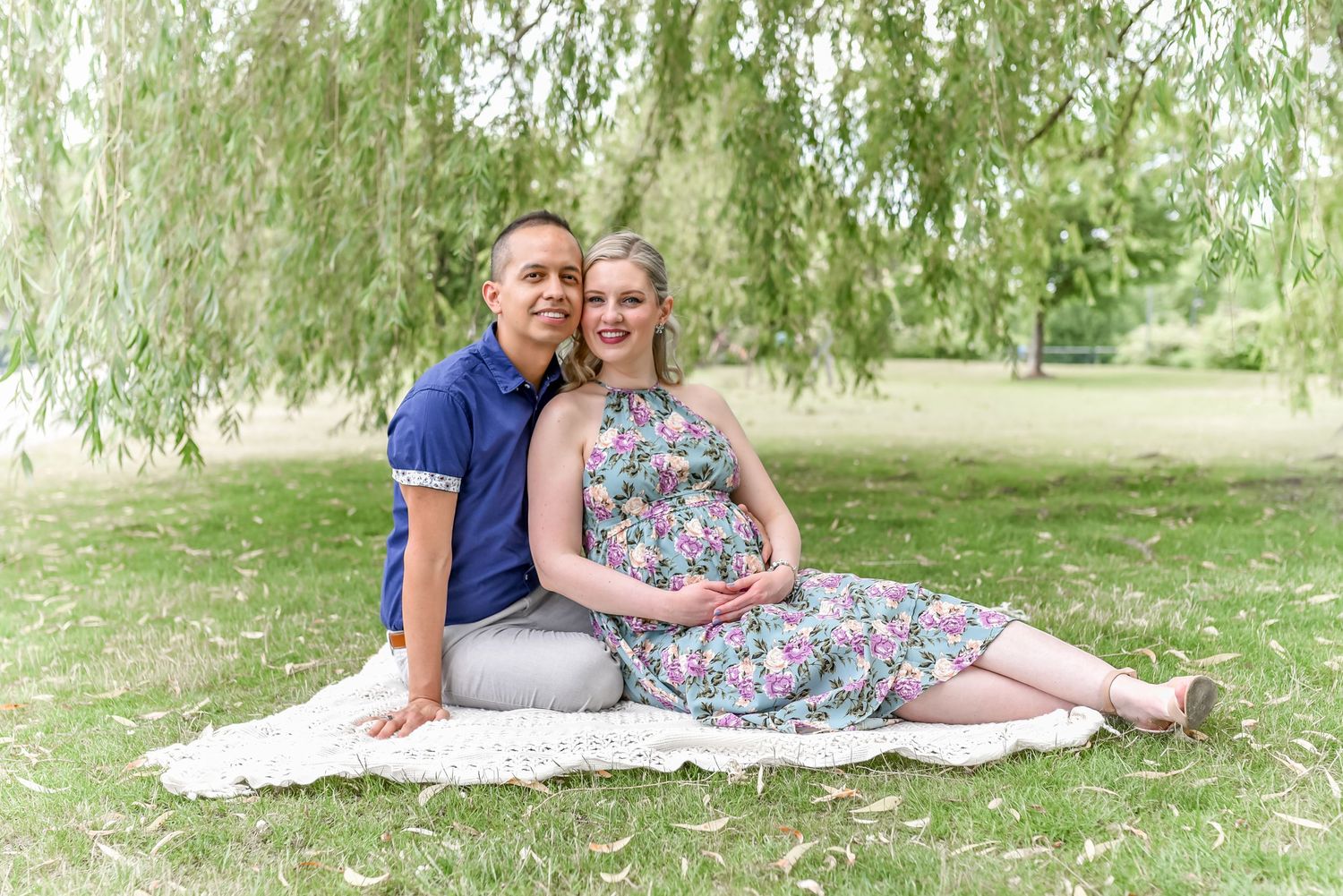 Maternity photoshoot Greensboro North Carolina Sarah Marchwiany Triad