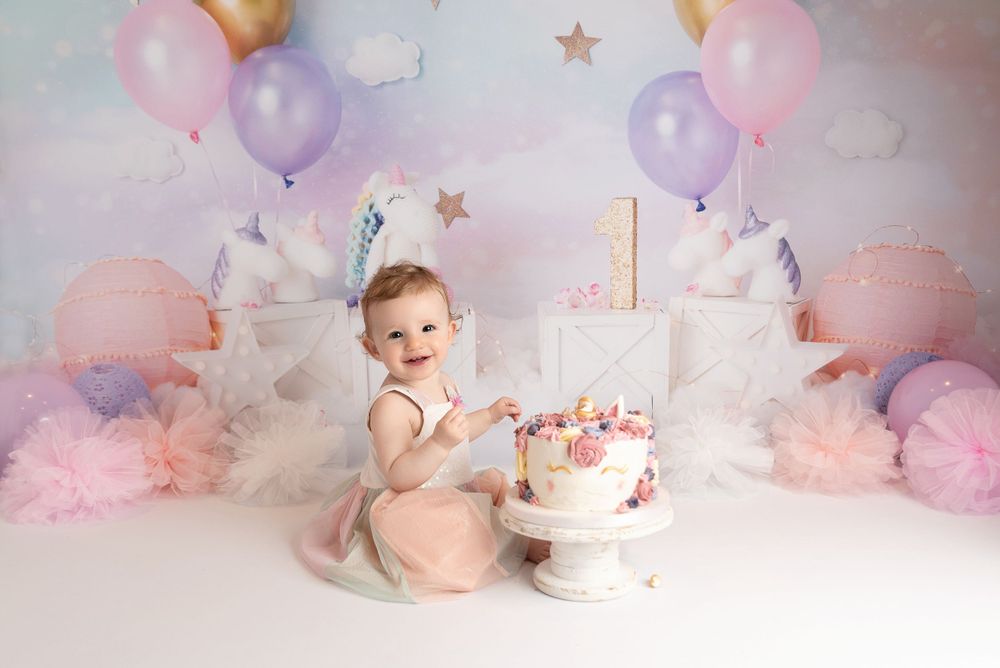 cake smash girl