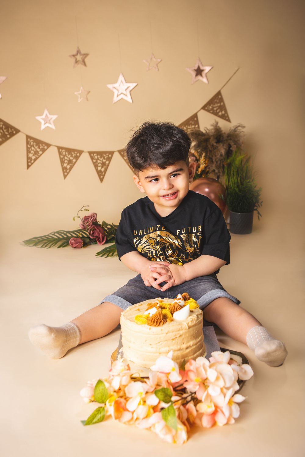 little boy with cake
