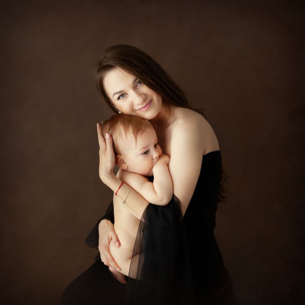 sedinta foto mama si bebe, fotograf copii Timisoara, sedinta foto copii timisoara, smash the cake, fotograf familie