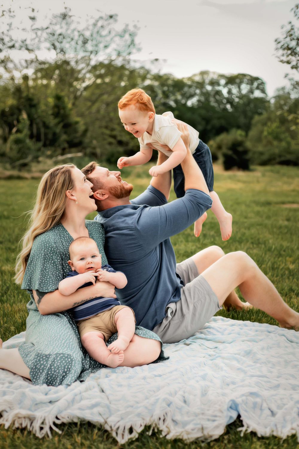 St Louis Illinois Newborn Photographer