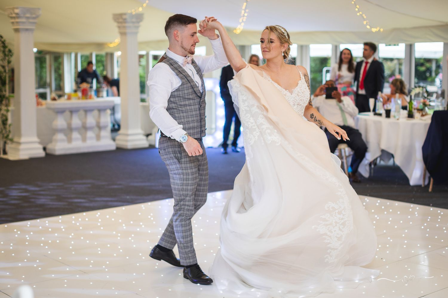 Wedding couple's first dance, wedding photographer in Hampshire.