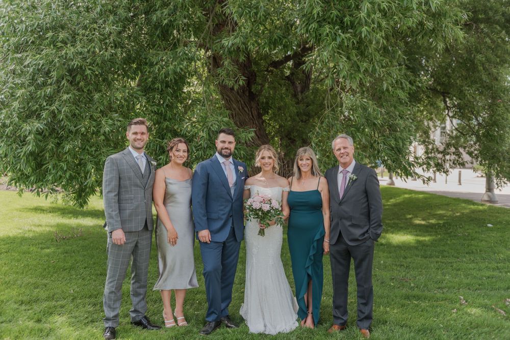 Portrait Photographs, Ottawa Wedding Photographer, Wedding Photographer in Ottawa, Sidedoor, Wedding Photographer