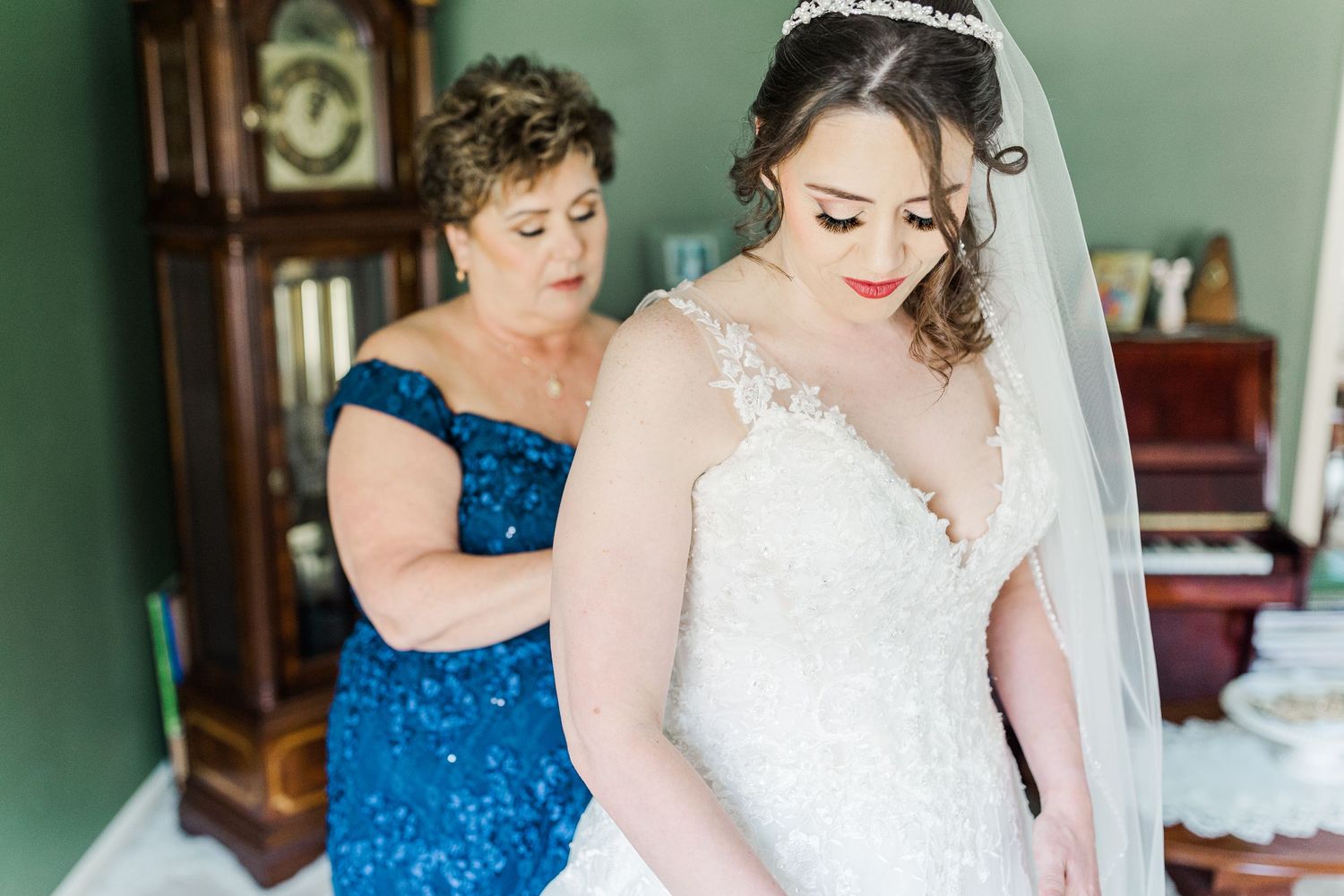 ALEXANDRIA WEDDING PHOTOGRAPHER