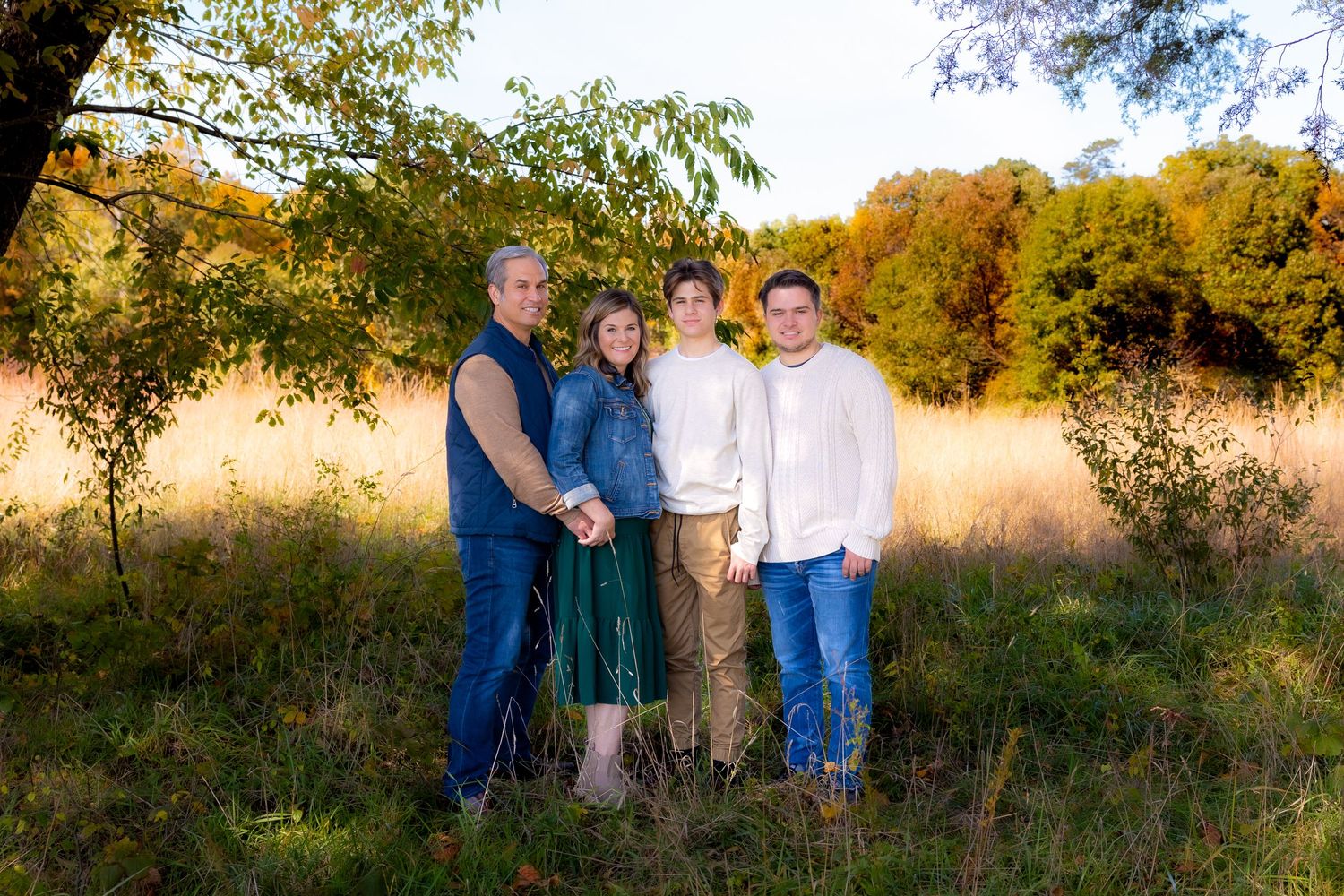 Family Session Manassas Battlefield Warrenton FallNorthern Virginia DC portrait and lifestyle https://www.ssa-photos.com